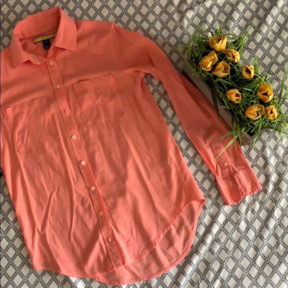 Button down Shirt - Picture 2 of 4
